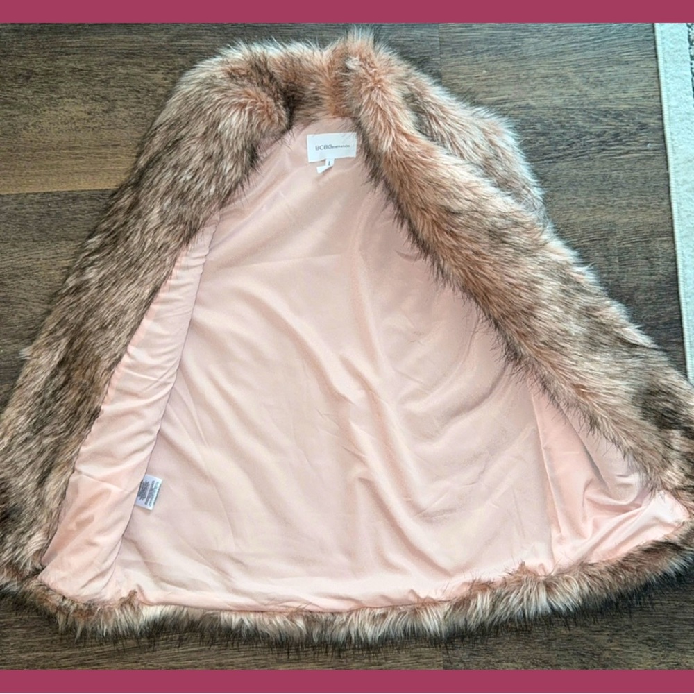 NWT BCBGeneration faux fur vest